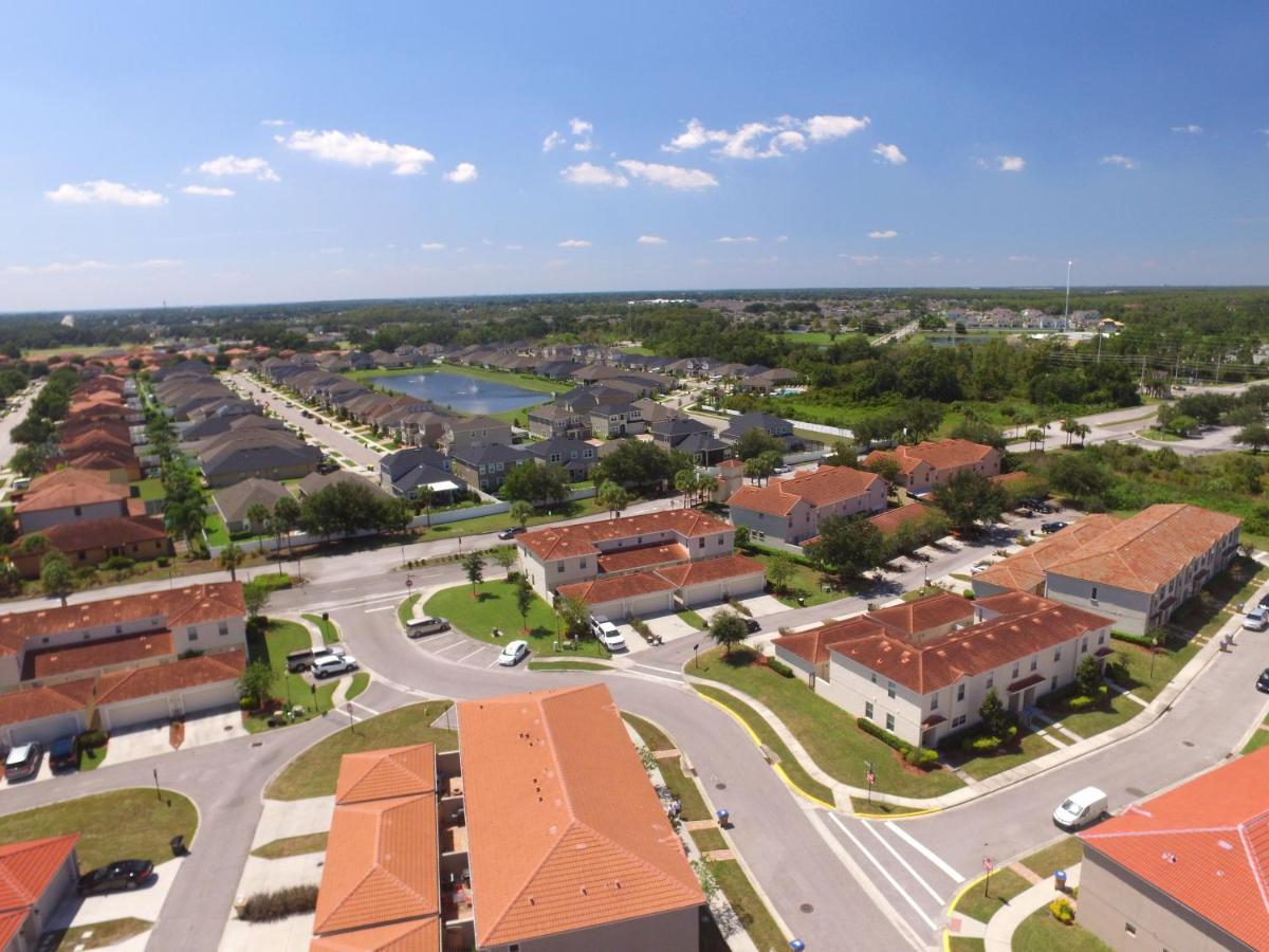 Alamo Vacation Homes Hunters Creek Exterior photo